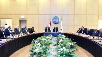 وزير النقل يلتقي سفير النمسا بالقاهرة ووفود 9 شركات نمساوية