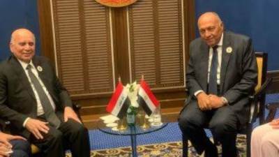 وزير الخارجية يعقد لقاء ثنائياً مع وزير خارجية العراق