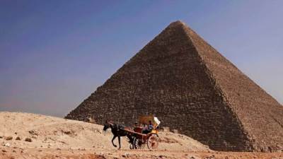 السياحة والآثار تنفى اكتشاف هيكل ضخم بالقرب من هرم خوفو الأكبر