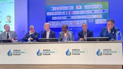 جمال الدين: لا بديل عن تكاتف الجهود الدولية لتسريع وتيرة إنتاج الهيدروجين الأخضر وخفض تكلفة الإنتاج