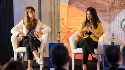 وزارة التعاون الدولي والبنك الأوروبي يناقشان آفاق الاستثمار الخاص ضمن برنامج «نُوَفّي»