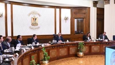 رئيس الوزراء يترأس اجتماع المجلس التنسيقي للسياسات المالية والنقدية 