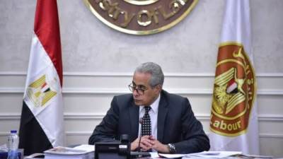 وزارة العمل: 2772 فُرصة عمل جديدة فى 45 شركة خاصة فى 9 مُحافظات