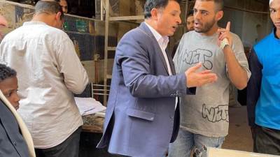 رئيس حماية المستهلك يقود حملات رقابية صباح اليوم بعدة مناطق بالجيزة 