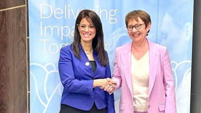 «المشاط» تُهنئ رئيسة البنك الأوروبي لإعادة الإعمار والتنمية على إعادة انتخابها لقيادة البنك لأربع سنوات مُقبلة