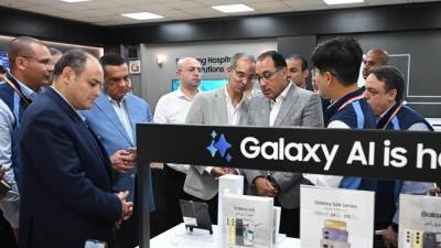 رئيس الوزراء يتفقد مجمع مصانع "سامسونج" للإلكترونيات  ببني سويف 