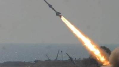 حزب الله اللبناني يطلق عشرات الصواريخ والمسيرات باتجاه شمال إسرائيل