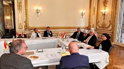 وزير التعليم العالي يلتقي بوفد جامعة إكستر البريطانية لبحث وتعزيز التعاون المُشترك