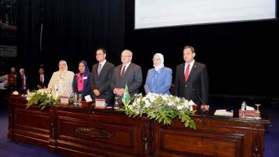 "الخشت": صنع السياسات الاقتصادية في سياق عالمي يمتلئ بالتحديات يتطلب تضافر الرؤى من أجل التنمية الشاملة