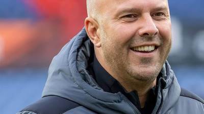 ‏رسميًا.. نادي ليفربول يعلن التعاقد مع سلوت لقيادة الفريق في الموسم القادم