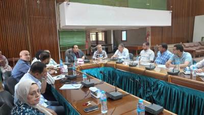 رئيس جهاز مدينة 15 مايو يتفقد المشروعات الجارية.. ويجتمع بمسئولي الجهاز