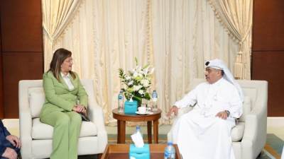 وزيرة التخطيط تلتقي بوزير المالية القطري لبحث سبل وآفاق  تعزيز وتطوير العلاقات بين البلدين