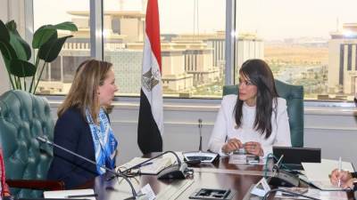 المشاط تستقبل وفد بنك الاستثمار الأوروبي لاستكشاف تعزيز التعاون في مجال المياه