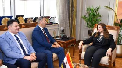 وزيرة الهجرة تستقبل اثنين من المستثمرين المصريين بالولايات المتحدة الأمريكية وتستمع إلى مقترحاتهم الاستثمارية 