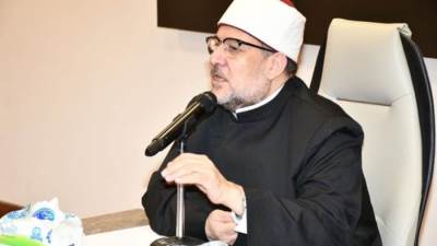 وزير الأوقاف: الحج قائم على السعة والتيسير ومهمتكم خدمة ضيوف الرحمن