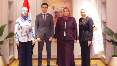 القباج تستقبل رئيس بعثة اللجنة الدولية للصليب الأحمر بالقاهرة