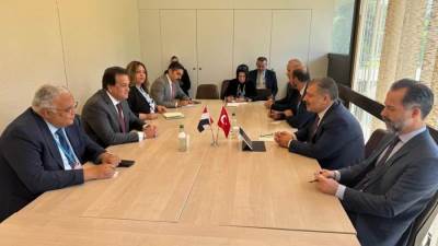 وزير الصحة يلتقي نظيره التركي لبحث تعزيز سبل التعاون في المجال الطبي