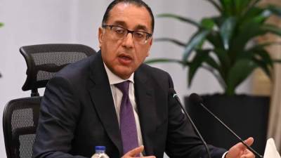 رئيس الوزراء: ما سيتم تحقيقه من وفر من دعم رغيف الخبز سيسهم في البناء