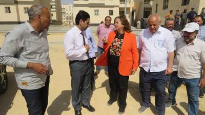 " مي عبد الحميد" تُشدد على سرعة تنفيذ الوحدات بالجودة المطلوبة لتسليمها للمواطنين 