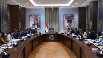 رئيس الوزراء يعقد اجتماعا مع أكثر من 200 مستثمر عالمى يمثلون 110 شركات