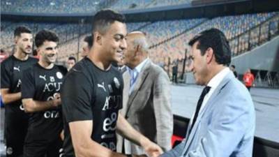 وزير الرياضة يدعم المنتخب الوطنى قبل مباراة بوركينا فاسو فى تصفيات كأس العالم