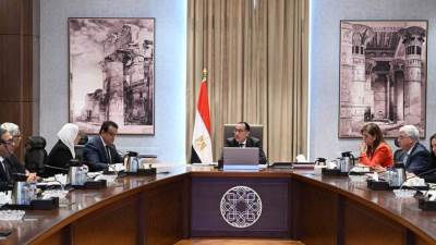 مدبولي يشيد بانخفاض معدلات النمو السكاني والمواليد: سيكون له أثر إيجابي