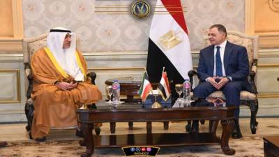 وزير الداخلية يبحث التعاون مع النائب الأول لرئيس مجلس الوزراء وزير الدفاع والداخلية الكويتي