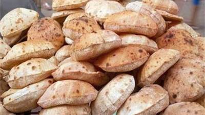 وزارة التموين تدرس طرح الخبز لغير حاملى البطاقات بسعر 125 قرشا للرغيف