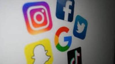 قانون أمريكى جديد لمنع الأطفال من استخدام السوشيال ميديا ليلا