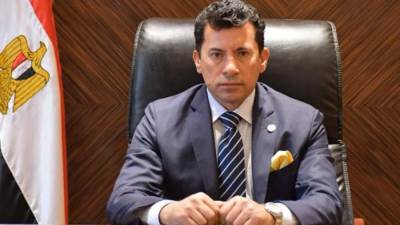 وزير الرياضة يتفقد استعدادات لاعبي التايكوندو ورفع الأثقال والجمباز لأولمبياد باريس