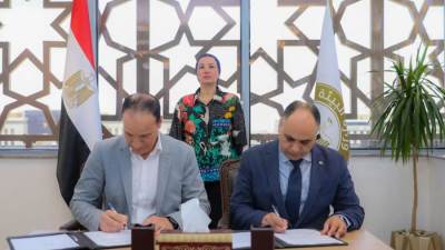 وزيرة البيئة تشهد توقيع بروتوكولي تعاون مع «بيئة بلا حدود» و«تنمية وطن»