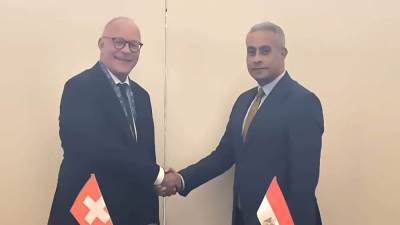 وزير العمل يلتقى نظيره السويسري لتعزيز التعاون في الملفات المشتركة