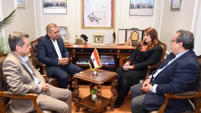 سها جندي: نساعد المصريين في الخارج على الاستثمار في مصر