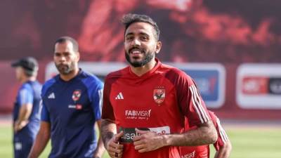 وديًا .. الأهلي يفوز على النجوم بهدف كهربا