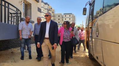 مسئولو " الإسكان " يتفقدون موقف تنفيذ وحدات إسكان متوسطي ومحدودي الدخل بمدينة بدر