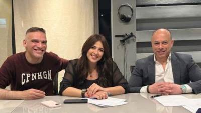 ياسمين عبدالعزيز تتعاقد على بطولة مسلسل رمضاني 2025