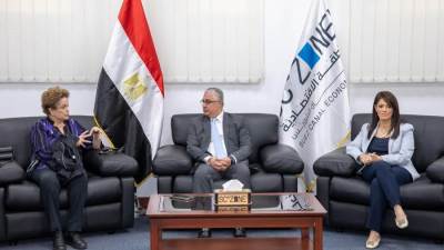 اقتصادية قناة السويس تستقبل وزيرة التعاون ووفد بنك التنمية الجديد NDB برئاسة ديلما روسيف