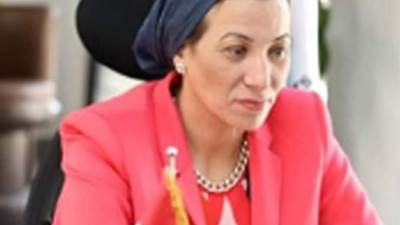 وزيرة البيئة ترفع درجة الاستعداد والتأهب بجهازى الوزارة لمواجهة المشكلات والحوادث