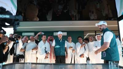 وزير النقل السعودي: 32 تقنية حديثة و47 ألف موظف و27 ألف حافلة لخدمة ضيوف الرحمن