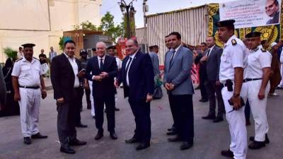 محافظ الأقصر يهنئ المواطنين بعيد الأضحى المبارك