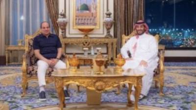 لقاء أخوى بين الرئيس عبد الفتاح السيسى وولى العهد السعودى فى مشعر منى
