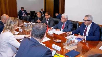 وزير التعليم  يلتقي نائب المدير العام لمؤسسة "الروس آتوم" الروسية الرائدة في التكنولوجيا النووية