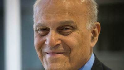 الدكتور مجدى يعقوب يشيد بمنظومة التأمين الصحى الشامل "ما نراه شئ مشرف"