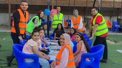 التضامن الأجتماعي توزع هدايا ولعب للأطفال مرتبطة بأضرار التدخين  