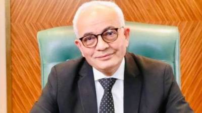  وزير التربية والتعليم يشدد على كافة اجراءات انتظام سير لجان الامتحانات