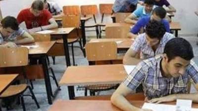 أكثر من 745 ألف طالب وطالبة بالثانوية العامة يؤدون الامتحان في مادة اللغة العربية