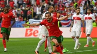 البرتغال تتقدم على تركيا 2-0 فى شوط أول مثير بـ يورو2024 
