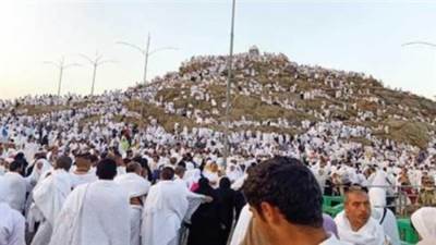 حجاج الجمعيات الأهلية من 6 محافظات يعودون اليوم إلى أرض الوطن