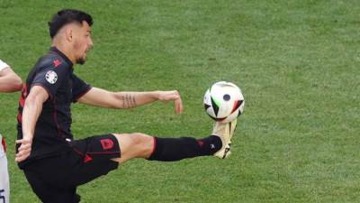 إيقاف مهاجم ألبانيا مباراتين بسبب الهتافات العنصرية في يورو 2024