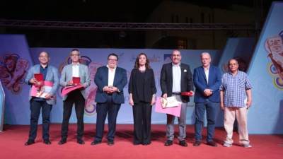 وزيرة الثقافة تشهد ختام الدورة السادسة من "مواسم نجوم المسرح الجامعي" وتُكرم الفائزين